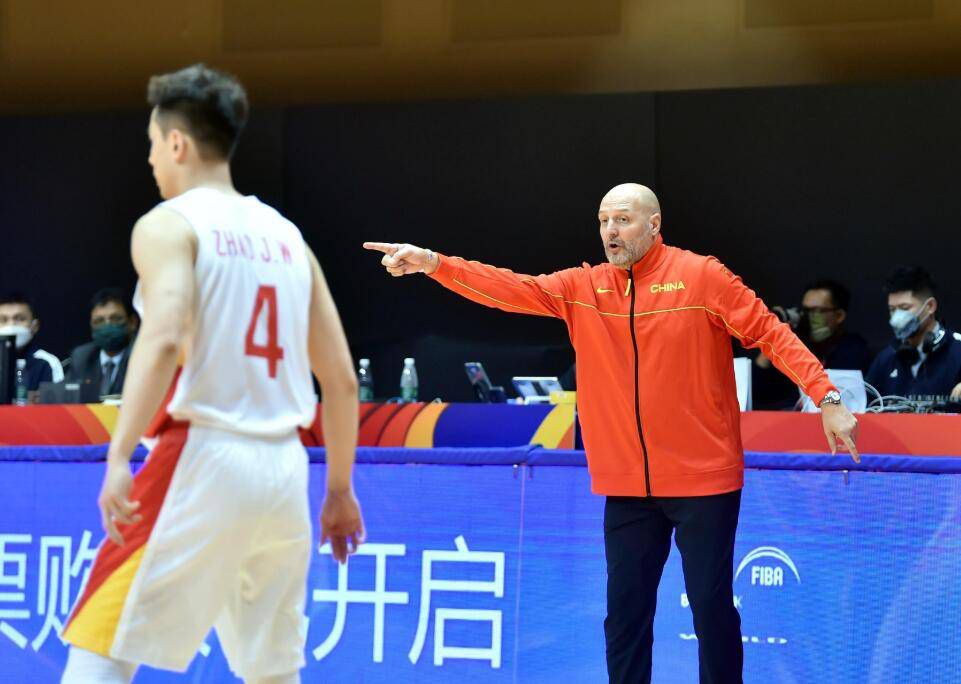 这也将是他第一次拍摄真正关于社会阴暗面的片子